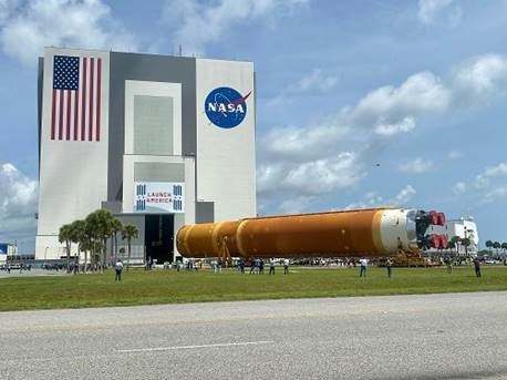 STS Core at VAB